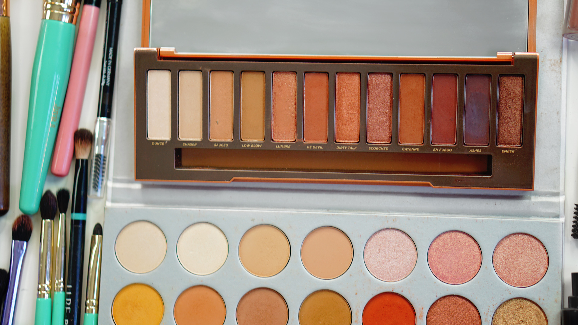 Urban decay naked heat vs morphe jaclyn hill dupe